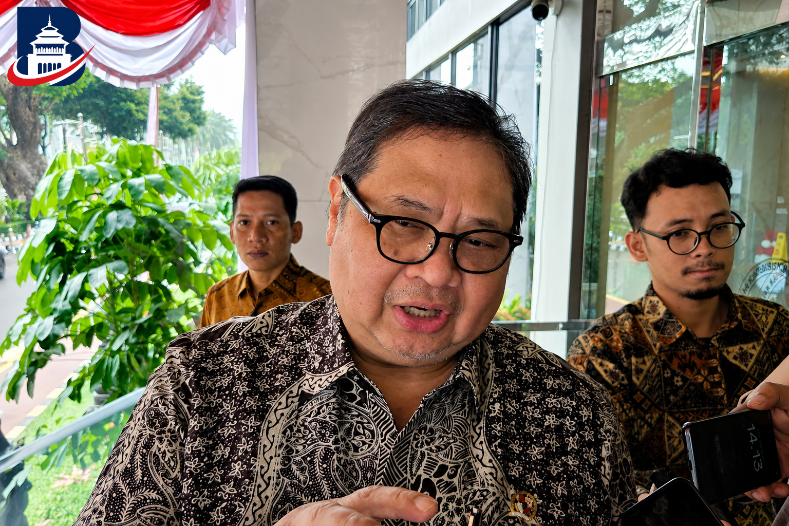 Pemerintah pastikan pacu penanganan gempa NTT dan karhutla Kalimantan